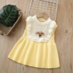 Kids Girl's Comfortable Ruffled Trim Sleeveless Knit Dress with Bear Decor - Image 2